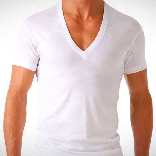 camiseta gola V